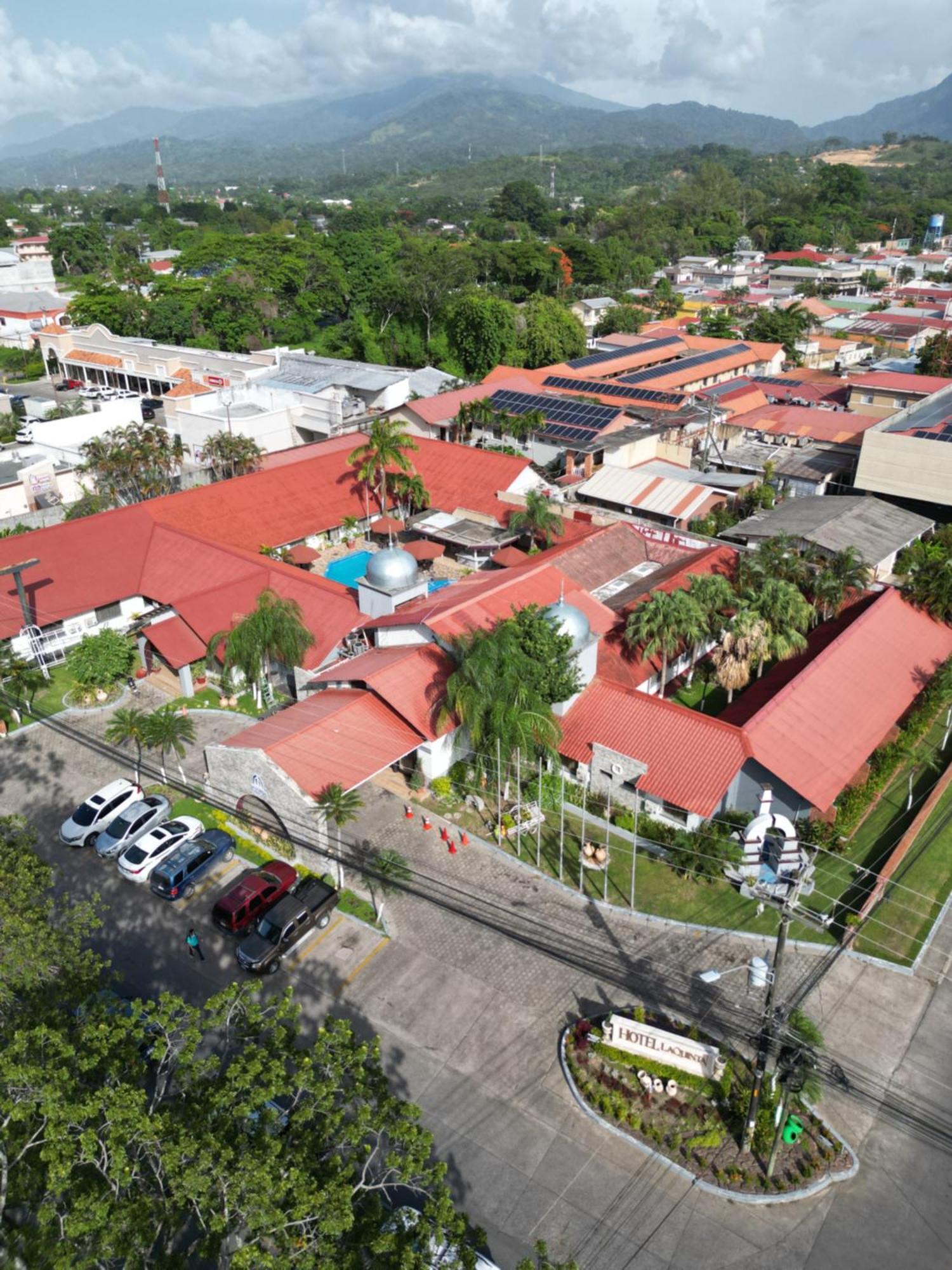 Hotel La Quinta La Ceiba Exterior foto