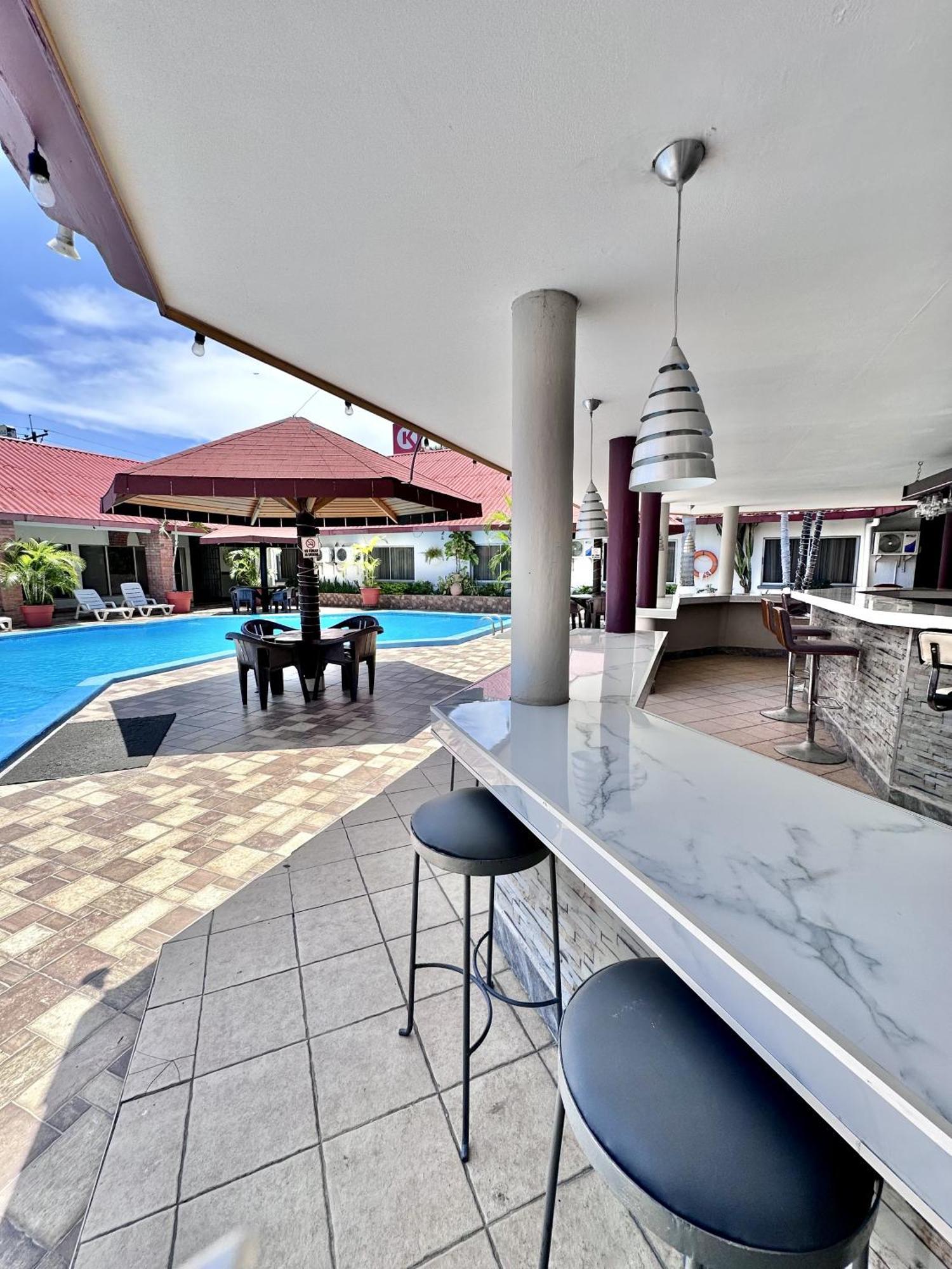 Hotel La Quinta La Ceiba Exterior foto